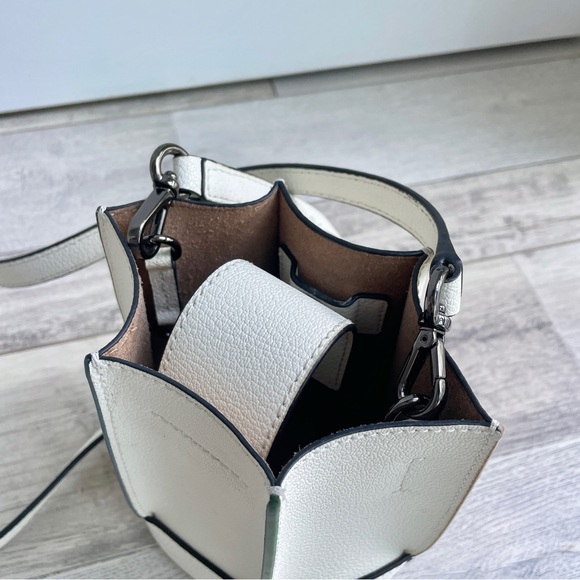 Loeuvre Sac de Lumiere Mini Bucket Bag - White Multicolor - Picture 10 of 12